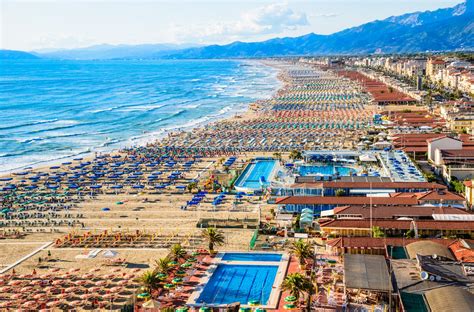 forte dei marmi tuscany.